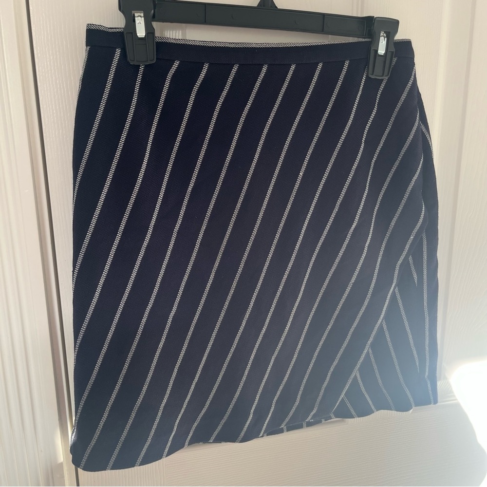 BANANA REPUBLIC Women’s Blue & White Stripe Faux Wrap A-Line Skirt | Size 2